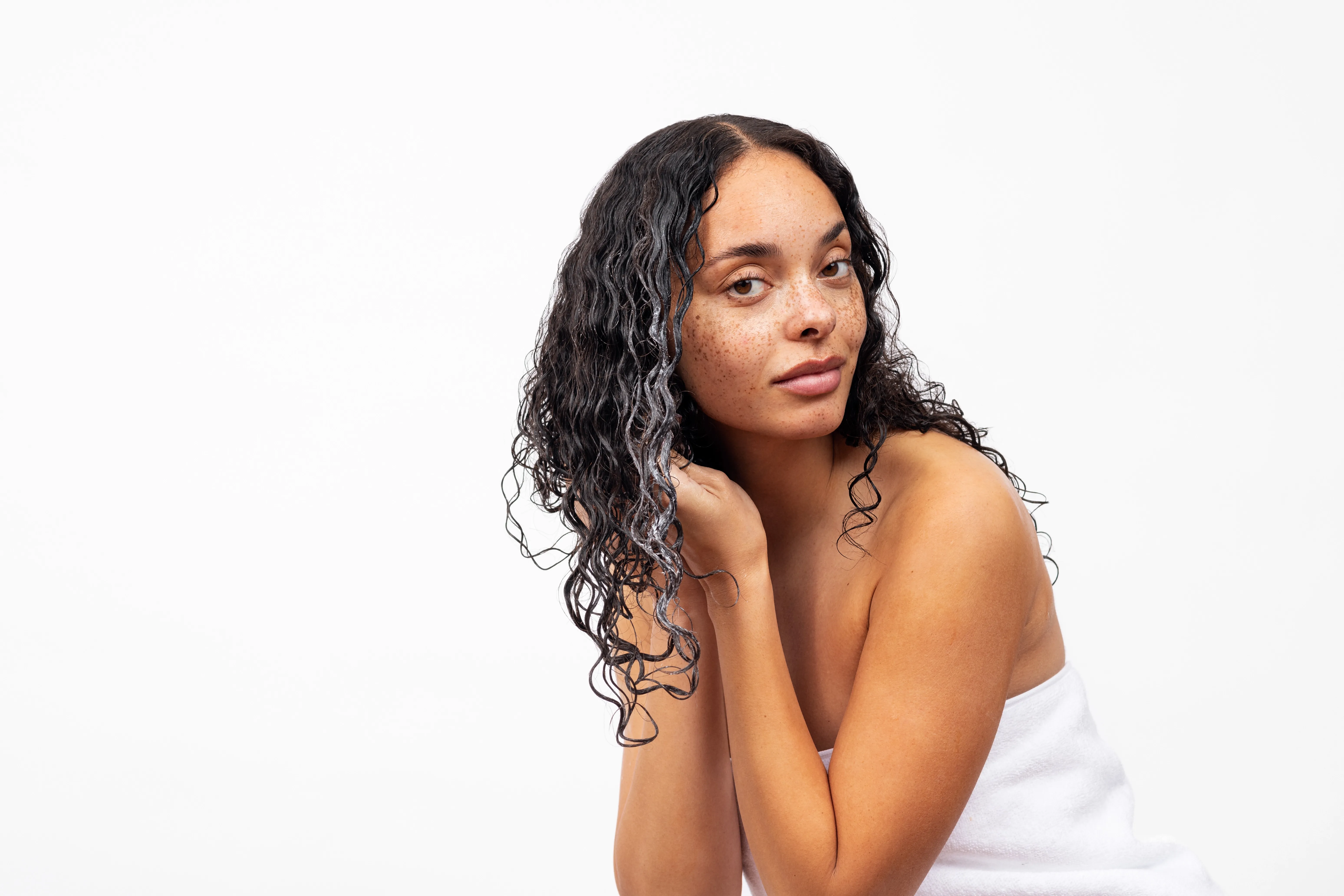 Несмываемый крем-уход для вьющихся волос, 100мл