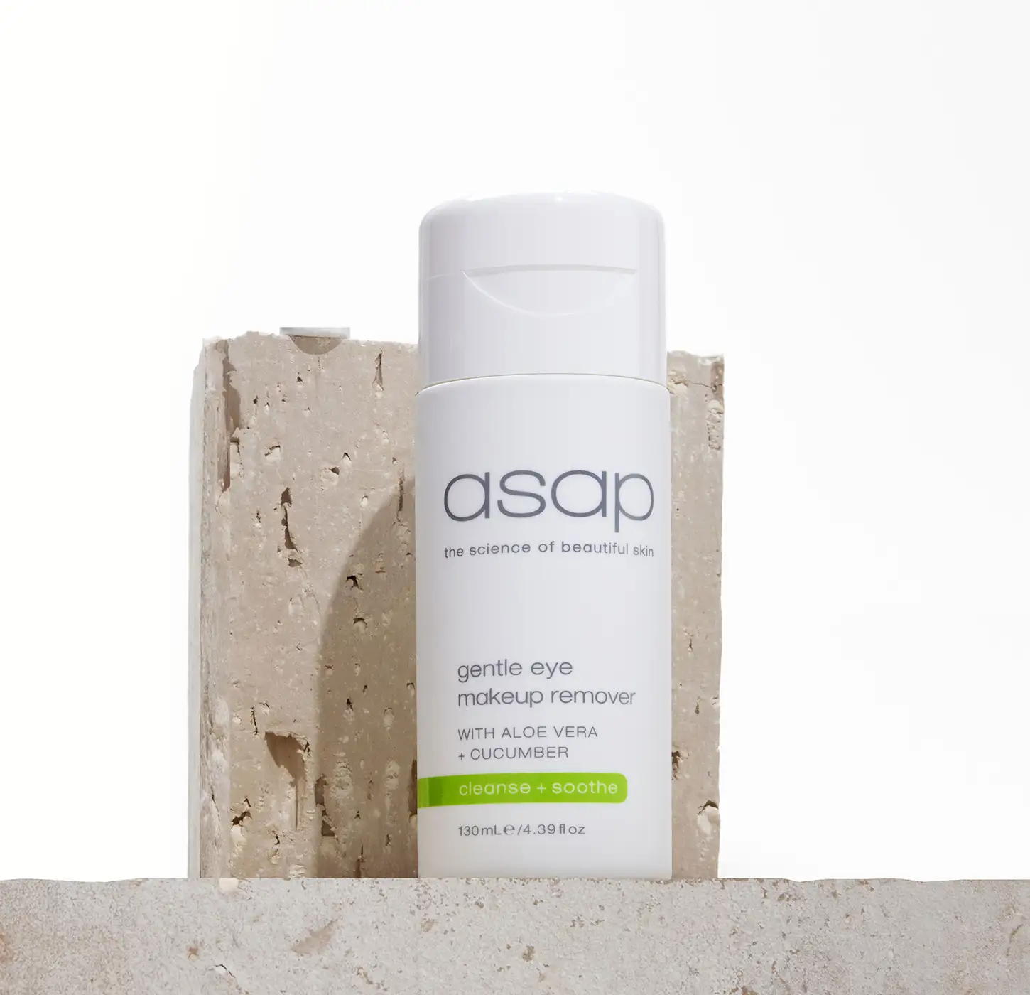 Деликатное средство для снятия макияжа с глаз, 130мл